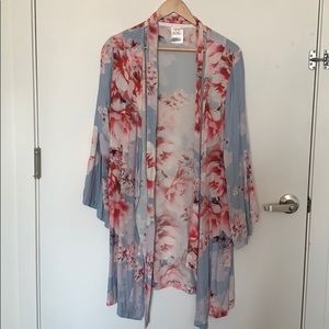 BHLDN Plum Pretty Sugar Kimono Bridesmaid Robe S